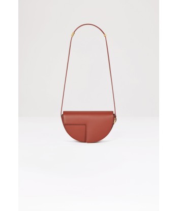 Le Patou bag in leather En savoir plus