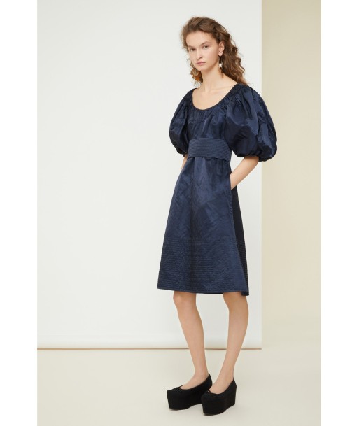 Robe cocktail en satin métallisé Livraison rapide