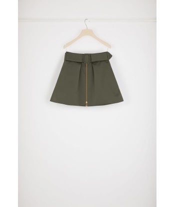 Zip-up mini skirt in recycled satin Voir les baskets