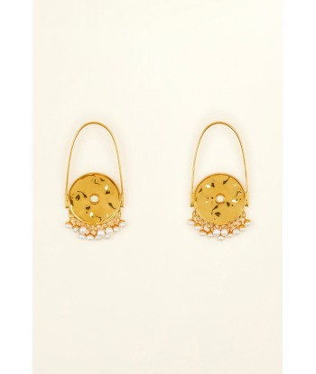 Circular brass and pearl earrings les muscles