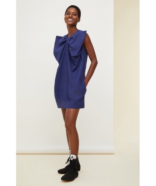 Oversized bow seersucker mini dress chez Cornerstreet bien 