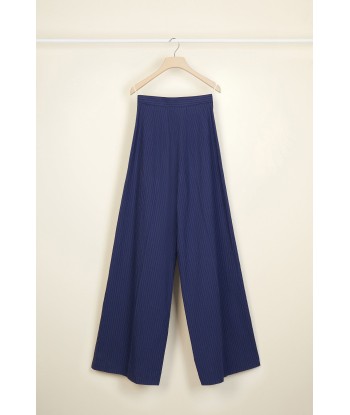 Loose belted seersucker trousers En savoir plus